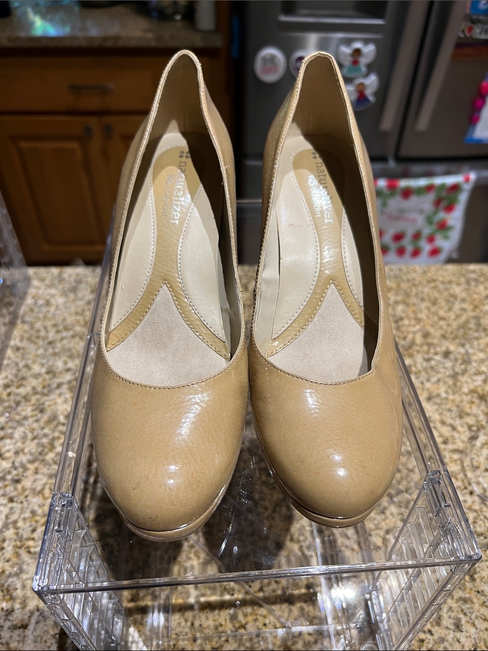 Naturalizer Nude Patent Leather Platform Pumps